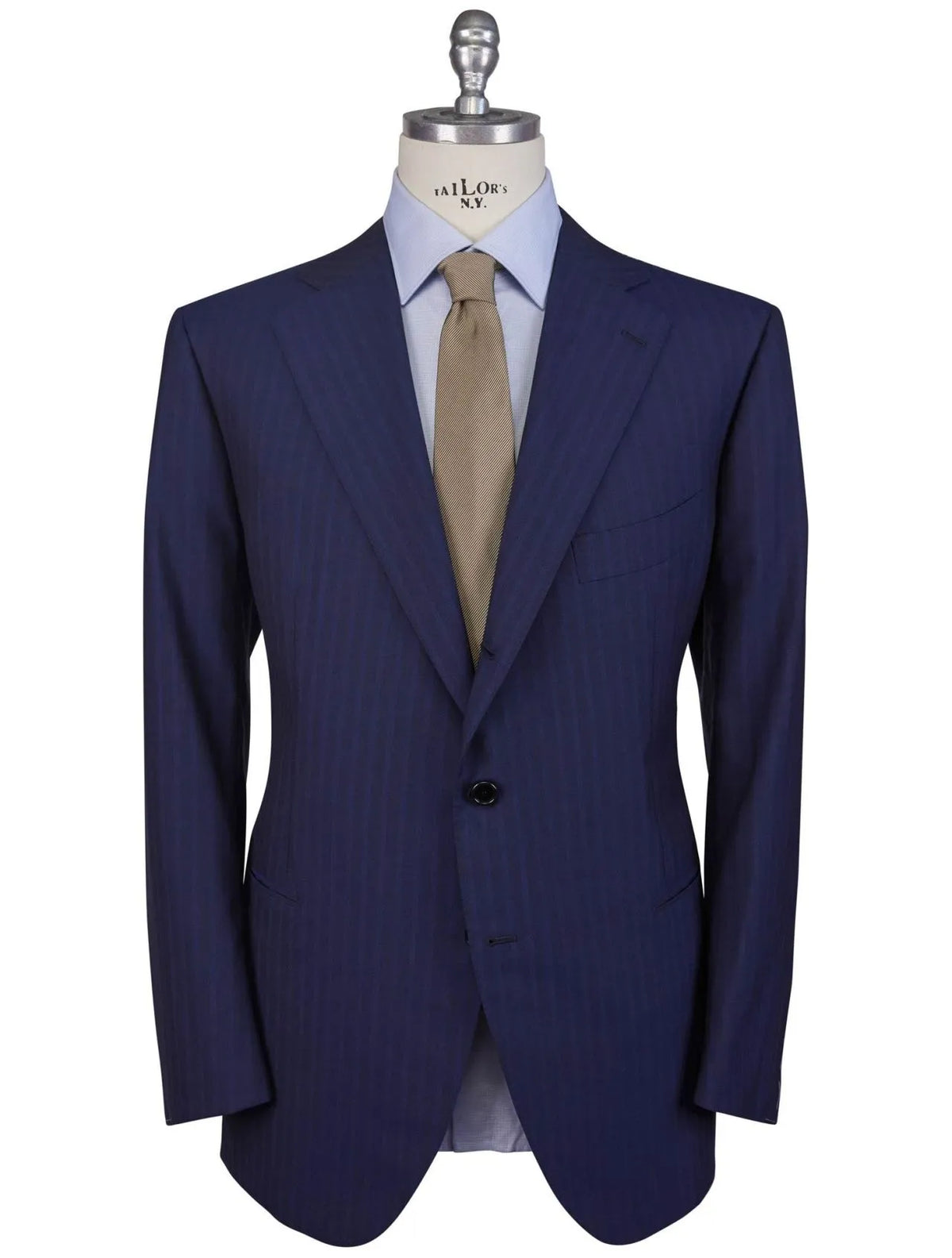 The Best Suit Brands for Men in 2024