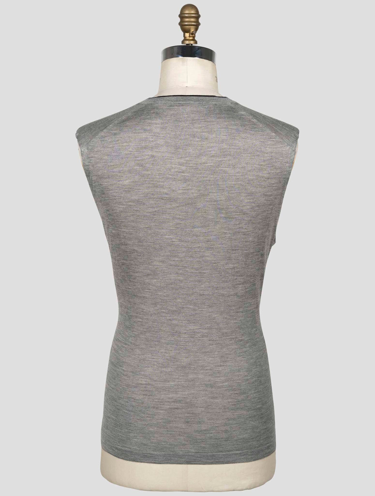 Fioroni Gray Silk Cashmere Sweater V-Neck