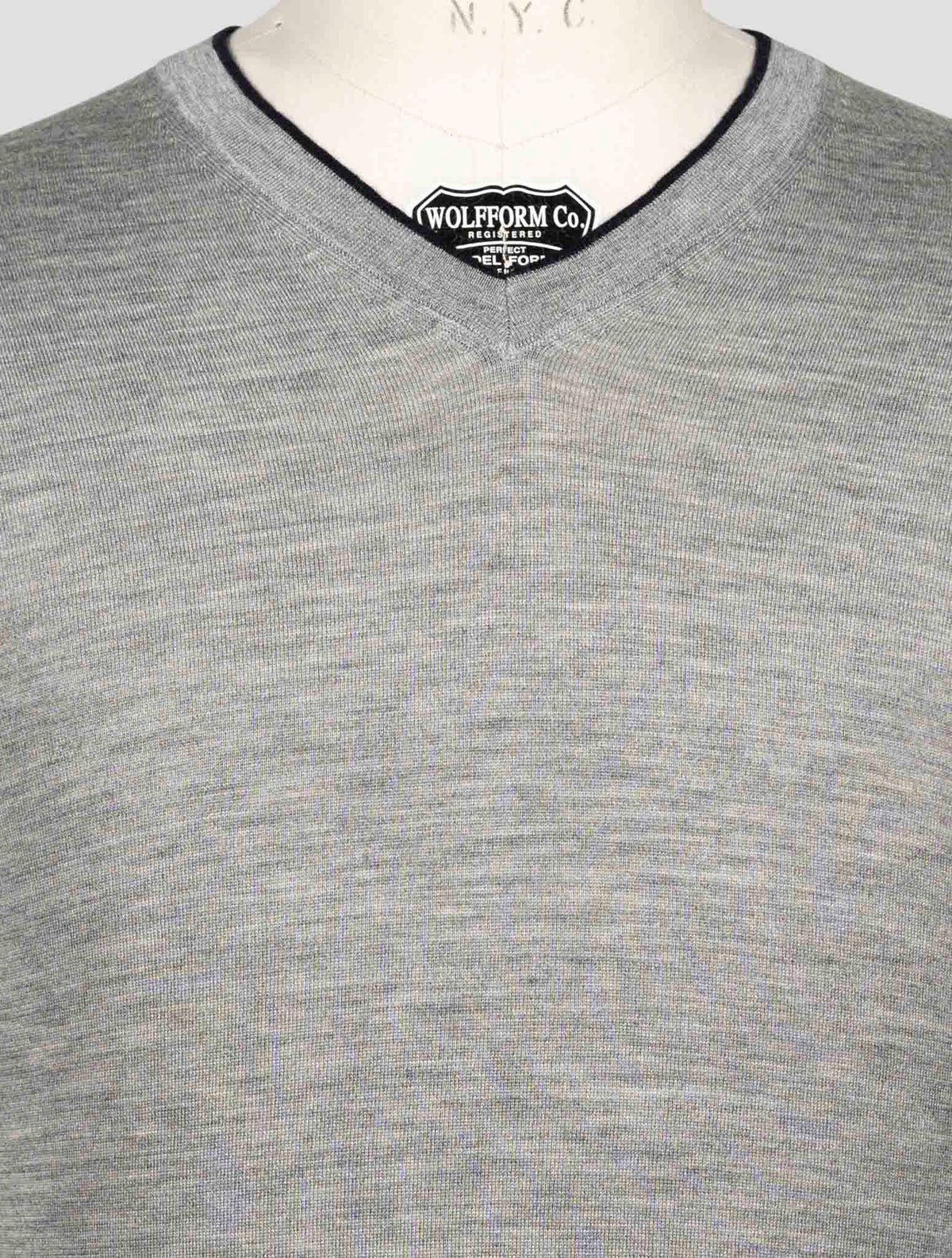 Fioroni Gray Silk Cashmere Sweater V-Neck