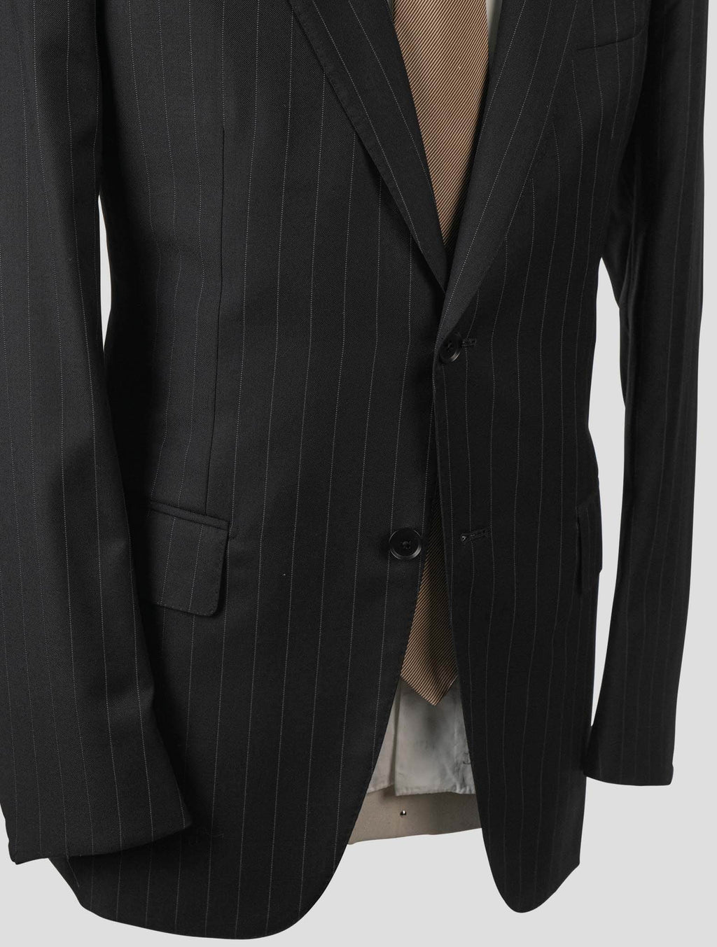 Isaia Dark Gray Wool Suit