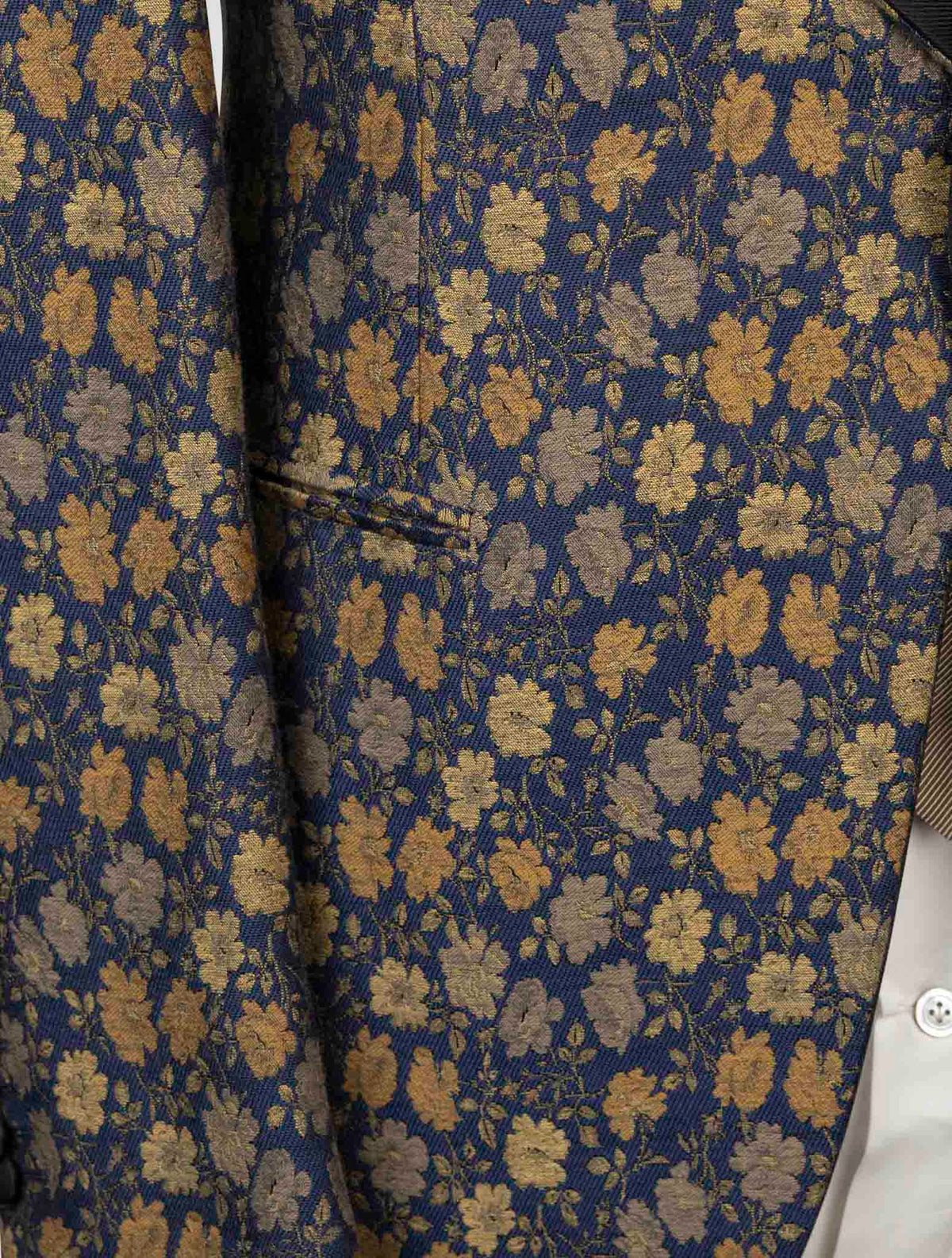 Isaia Blue Gold Cotton Wool Silk Smoking Blazer