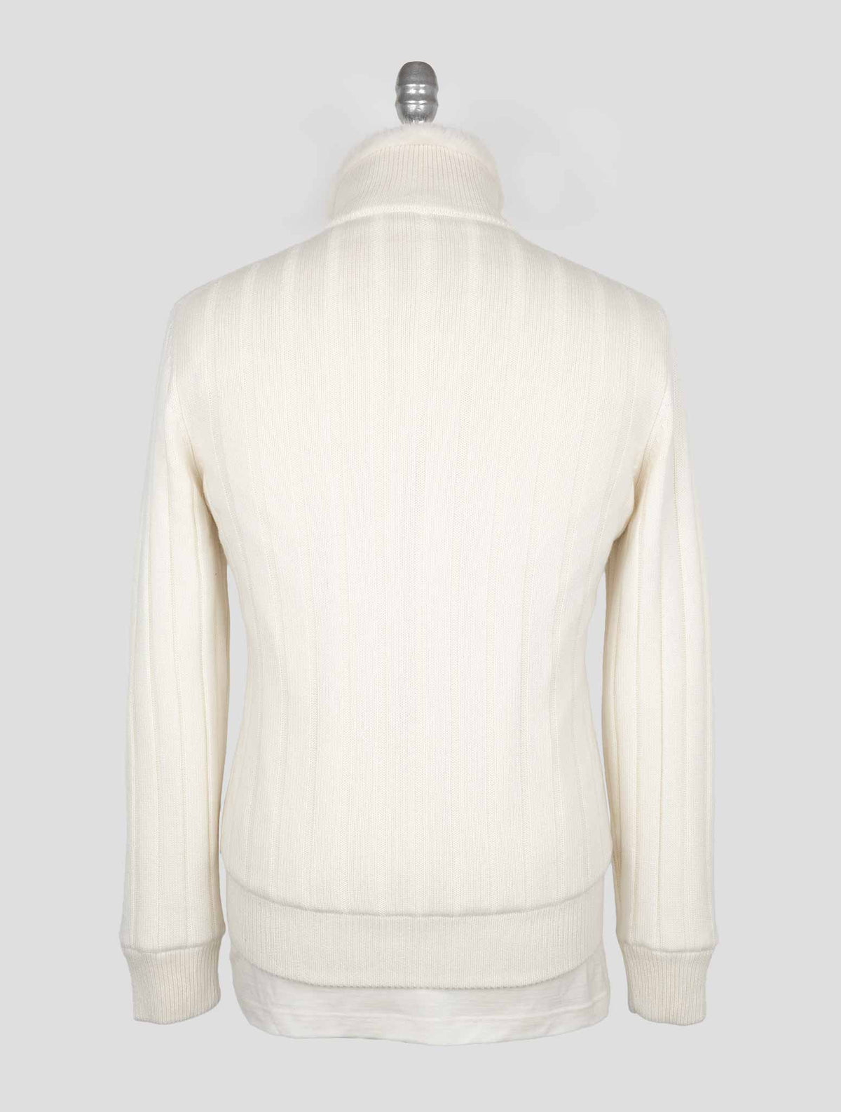 Gran Sasso White Cashmere Coat 3