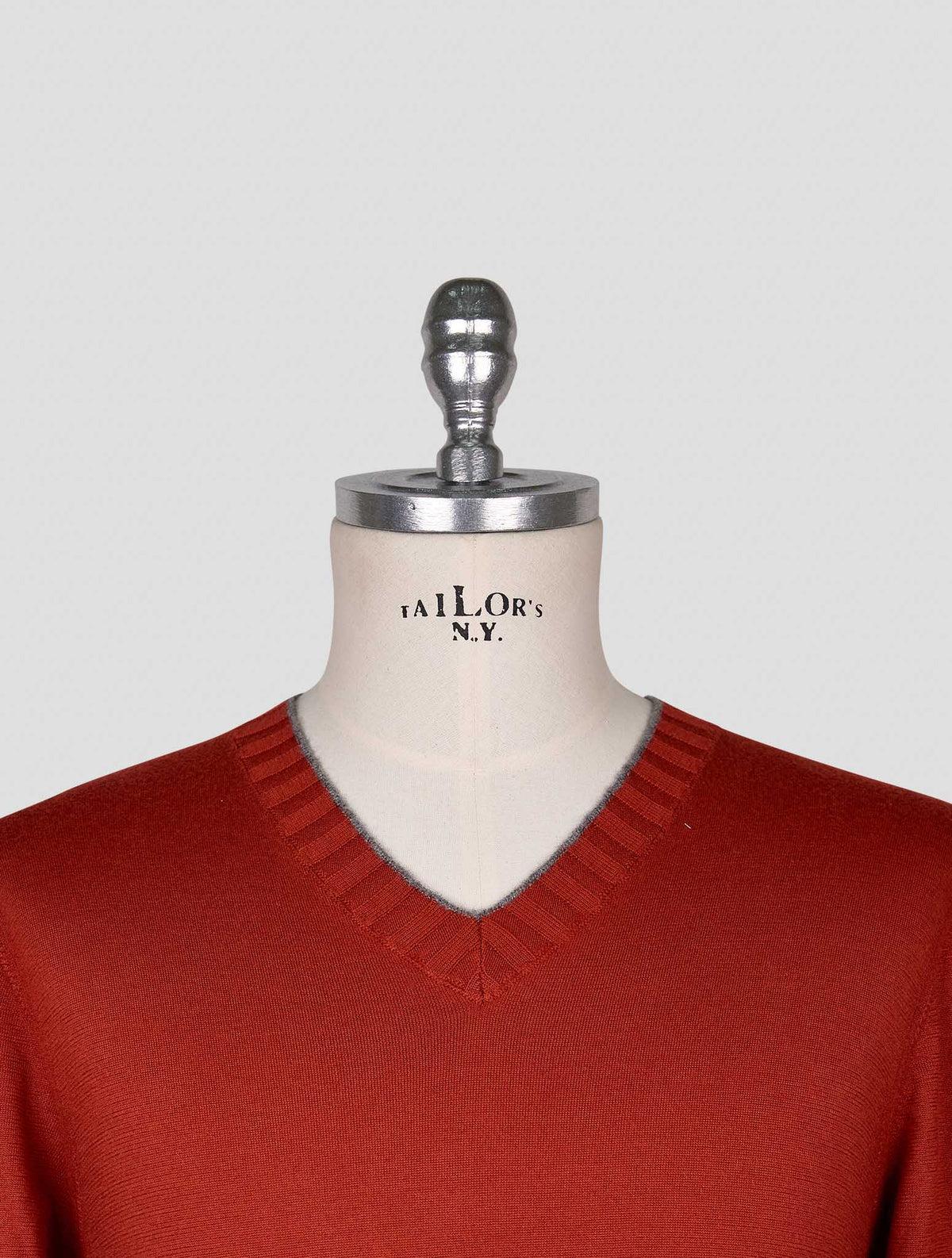 Cesare Attolini Red Cashmere Sweater V-Neck 4