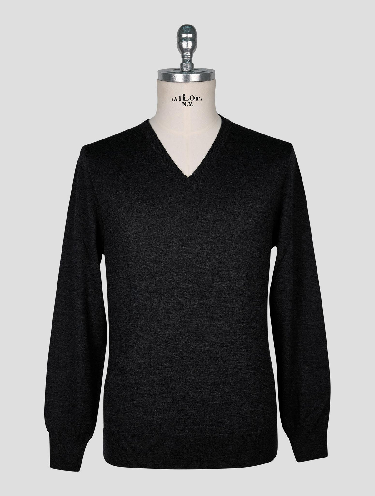 Cesare Attolini Dark Gray Wool Sweater V-Neck 1