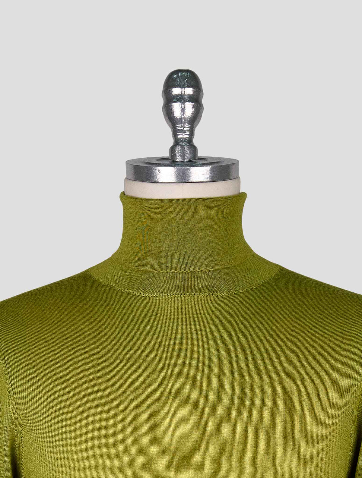 Cesare Attolini Green Cashmere Silk Sweater Turleneck 4