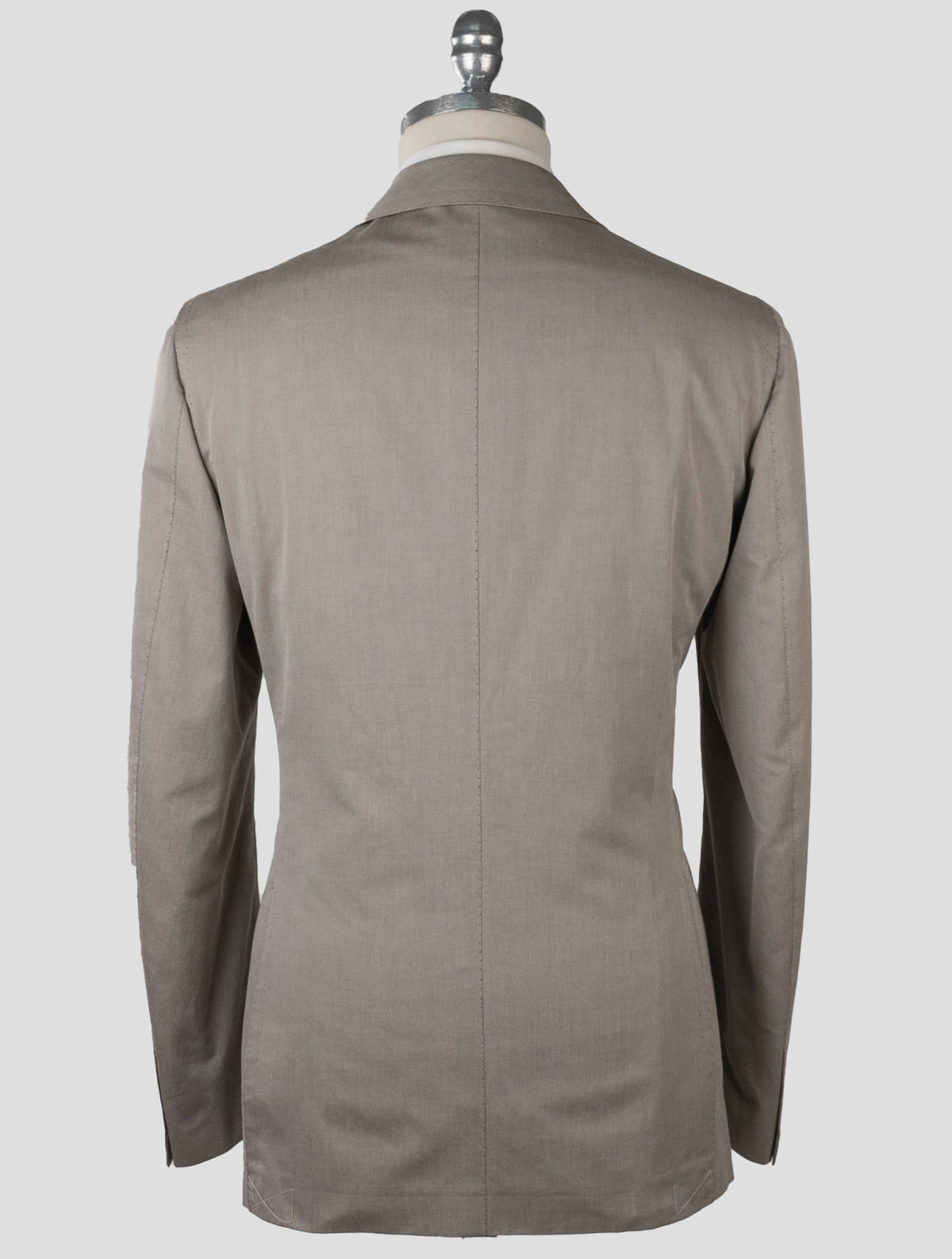 Cesare Attolini Beige Cotton Suit