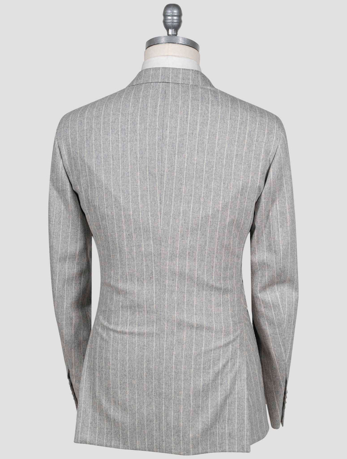 Isaia Gray Wool Cashmere Ea Suit