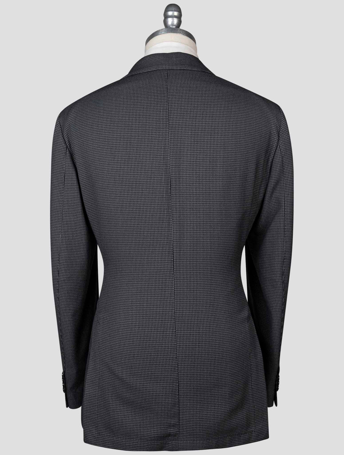 Isaia Gray Virgin Wool Suit