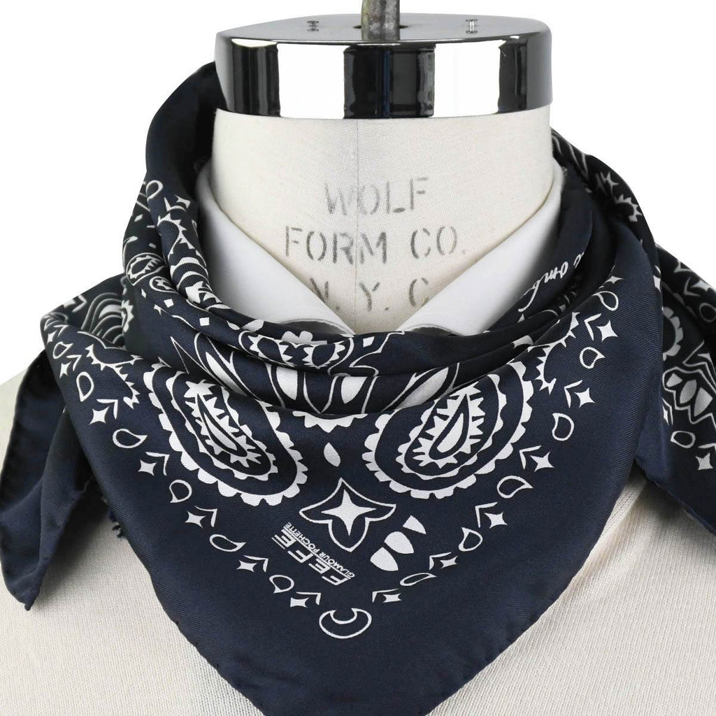 FEFÈ Glamour Pochette Fefè Dark Blue White Silk Scarf Dark Blue/White 001