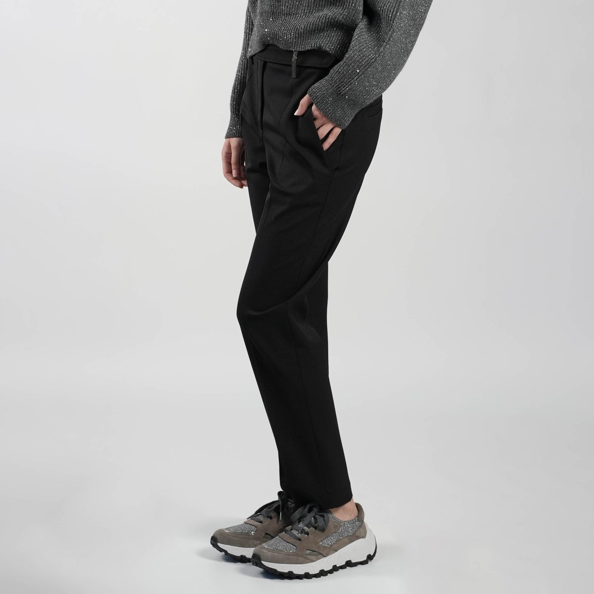 Brunello Cucinelli Brunello Cucinelli Black Wool Pa Ea Pants Black 001