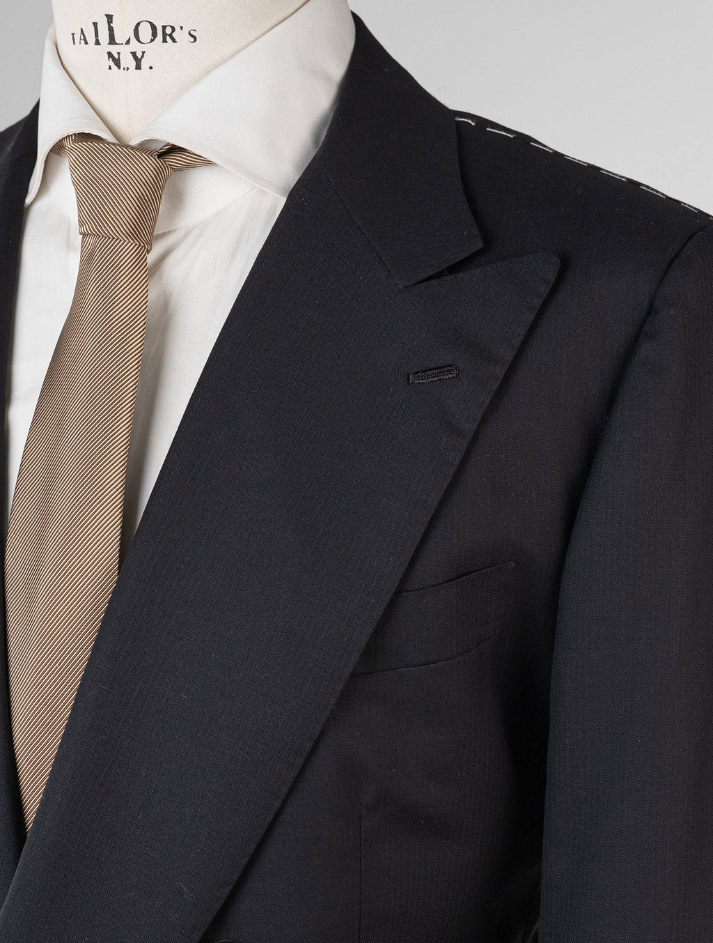 Kiton Black Wool 14 Micron Blazer