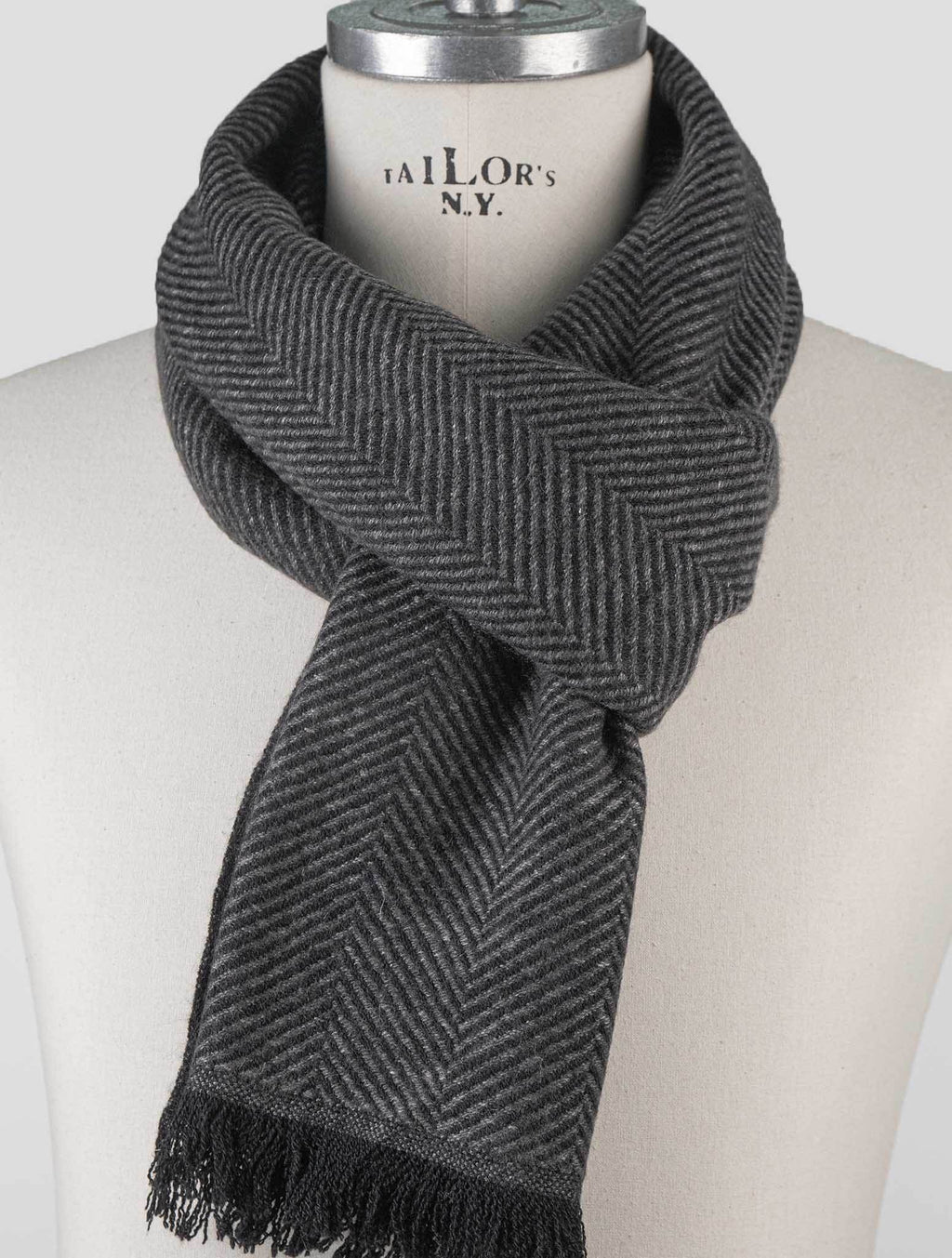 Isaia Isaia Gray Blue Cashmere Silk Scarf Gray / Black 001