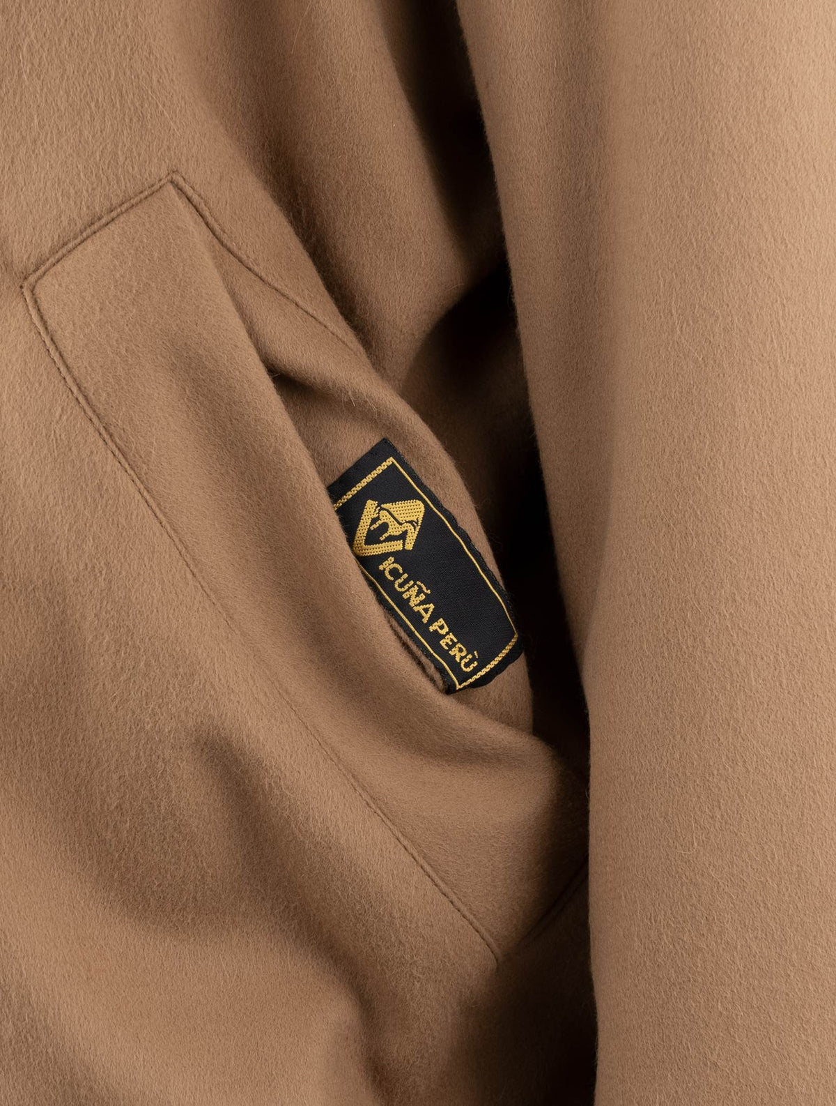 Kiton Beige Vicuna Perù Coat
